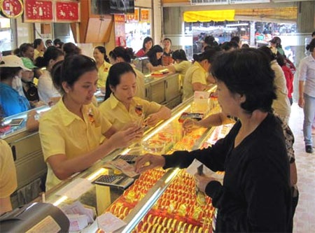 Đầu tuần, giá vàng tăng trở lại - 1 Đầu tuần, giá vàng tăng trở lại - 1