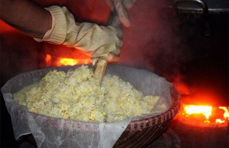 Làng “nhà giàu” từ bán xôi - 1 Làng “nhà giàu” từ bán xôi - 1