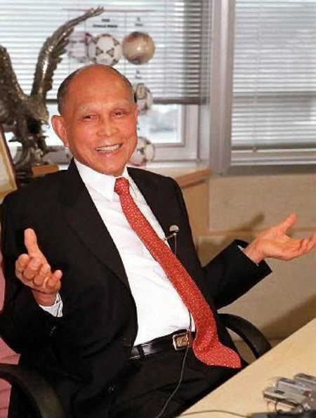 Tiết lộ thú vị về những đại gia “máu mặt” Trung Quốc - 4 Tiết lộ thú vị về những đại gia “máu mặt” Trung Quốc