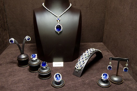 Những phụ kiện xa xỉ của giới siêu giàu