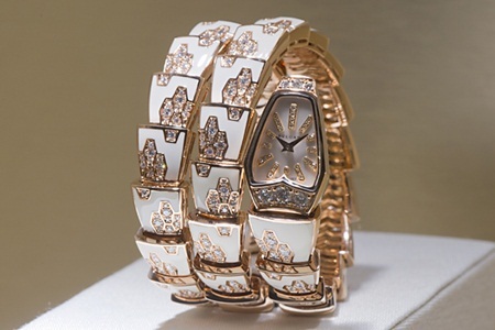 Những phụ kiện xa xỉ của giới siêu giàu