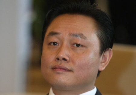 Những tỷ phú “vướng” vào vòng xoáy lao lý - 2