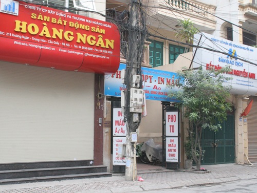Hà Nội: 2/3 sàn BĐS đóng cửa - 1 Hà Nội: 2/3 sàn BĐS đóng cửa