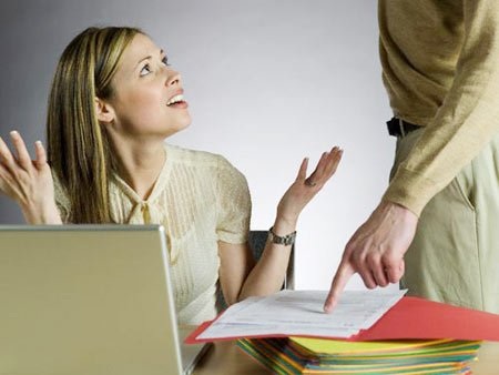 “Mẹo” tránh phạm sai lầm dành cho nhân viên trẻ - 1 “Mẹo” tránh phạm sai lầm dành cho nhân viên trẻ
