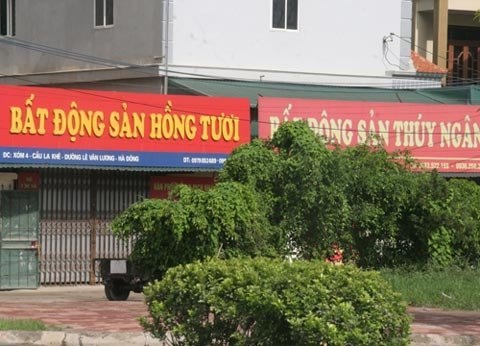 Hàng loạt sàn BĐS bỗng dưng biến mất - 2 Hàng loạt sàn BĐS bỗng dưng biến mất