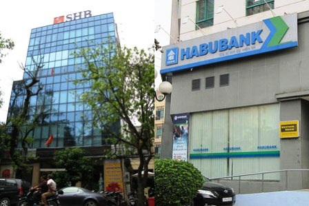 Thực trạng 9 ngân hàng yếu kém sau sáp nhập - 1 Thương hiệu Habubank đã biến mất trên thị trường sau sáp nhập vào SHB.