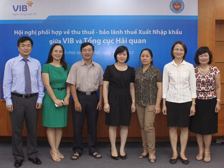 Nộp thuế xuất nhập khẩu qua ngân hàng: Chỉ mất 5 phút! - 1 Nộp thuế xuất nhập khẩu qua ngân hàng: Chỉ mất 5 phút!