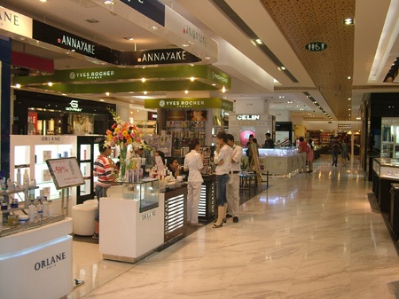 Siêu khuyến mãi tại cả hai trung tâm Vincom Center TP.HCM - 3 Với chương trình này, tất cả khách đến mua sắm ở cả hai