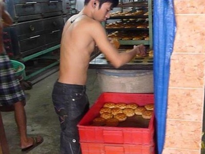 “Tút” lại bánh trung thu từ đồ thừa... năm ngoái