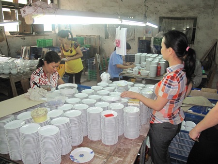 Doanh nghiệp bị nhấn chìm giữa kiện cáo, thị phi