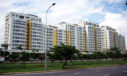 Địa ốc Sài Gòn bắt tay quyết không giảm giá - 1 Vẫn ôm mộng nhà đất giảm hơn