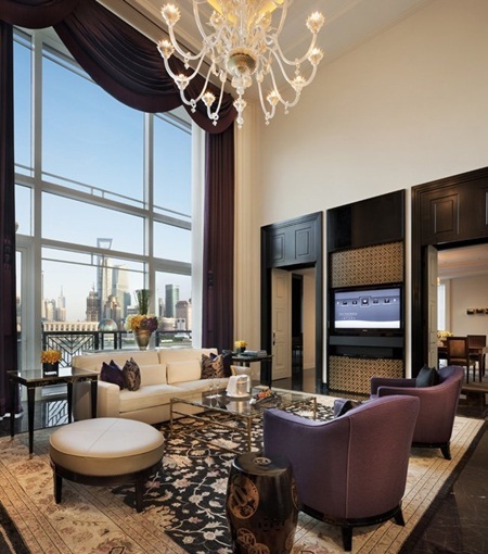 Ngoài ra mỗi phòng còn có một phòng nhỏ để quần áo