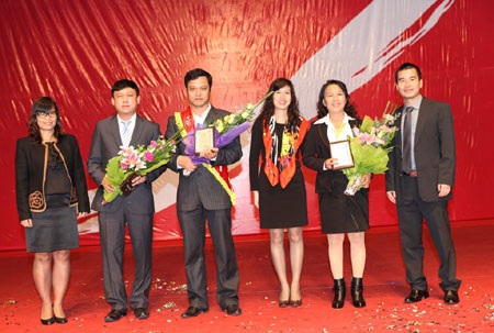 Đại lý bảo hiểm: Để không còn là nghề tay trái - 2 Đại lý bảo hiểm: Để không còn là nghề tay trái