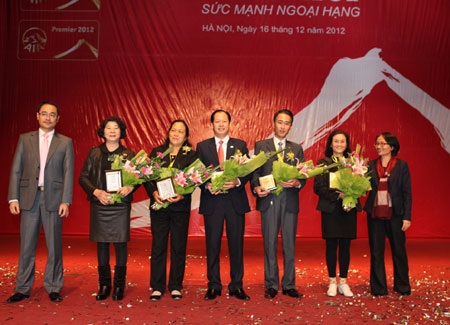 Đại lý bảo hiểm: Để không còn là nghề tay trái - 3 Đánh giá về những nỗ lực này của AIA Việt