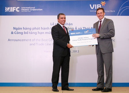 VIB được vinh danh là ngân hàng phát hành tốt nhất khu vực Đông Á – Thái Bình Dương