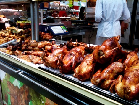 Gà dai Hàn Quốc bày bán trở lại tại Big C Thăng Long