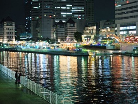 10 thành phố đắt đỏ nhất thế giới năm 2012 - 6 Xếp hạng năm 2011: 6