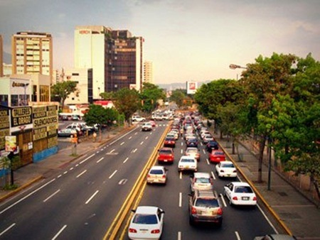 10 thành phố đắt đỏ nhất thế giới năm 2012 - 4 Xếp hạng năm 2011: 13