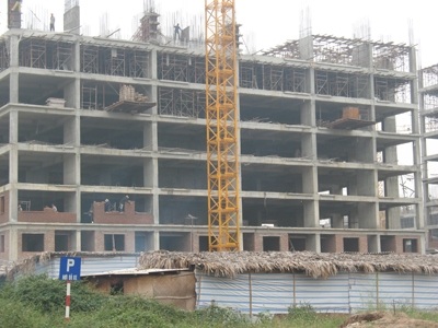 Lương chưa trả nói gì đến tiền Tết! - 1 Nhiều doanh nghiệp bất động sản không xoay nổi tiền trả lương nhân viên, nói gì tới thưởng Tết.