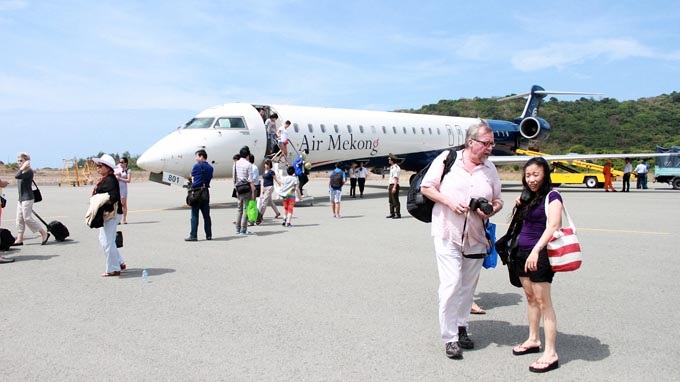 Vì sao cứ bay là lỗ?