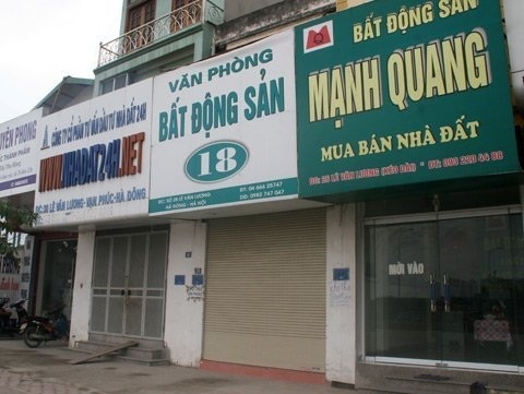 Sàn BĐS chưa hết nghỉ Tết đã tính nghỉ hè - 4 Khu vực Lê Văn Lương, Vạn Phúc, Hà Đông, số sàn mở cửa chỉ đếm trên đầu ngón tay.