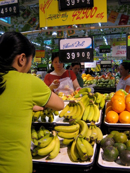 Không có chuyện dán cờ nước sản xuất trên hoa quả - 6 Chuối Dole cũng không có cờ của nước sản xuất.