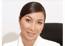 Báo Anh ca ngợi ba nữ tỷ phủ giàu nhất Việt Nam - 2 Chân dung người phụ nữ của Quảng cáo, bà HaNa Đặng .