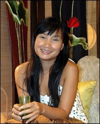 Báo Anh ca ngợi ba nữ tỷ phủ giàu nhất Việt Nam - 3 Alan Dương, người đem những truyền thống Việt vào sản phẩm nội thất.