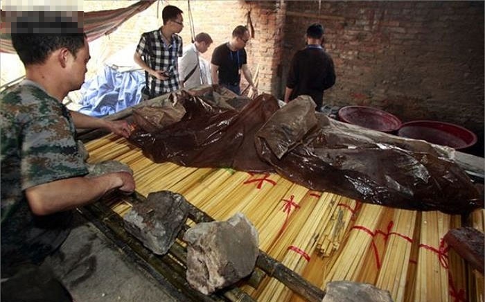 Vén màn sự bẩn thỉu nơi sản xuất đũa dùng một lần - 9 Cơ sở sản xuất này dùng sodium metabisulfite để làm trắng đũa