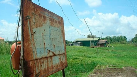 Cắt giảm - một việc cần
làm ngay