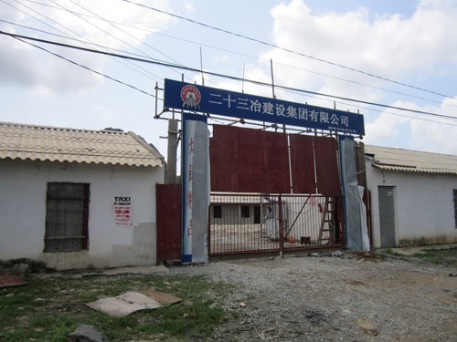 Lộn xộn lao động Trung Quốc - 1 Một khu nhà ở tạm bợ của người lao động Trung Quốc tại Khu Kinh tế Vũng Áng