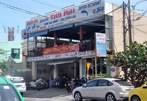 Ám ảnh du lịch Việt: Nhà hàng “mài dao chém ngọt'” - 2 Phạt nặng, đóng cửa nhà hàng