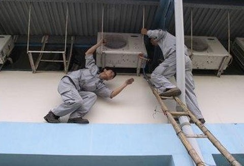 Các dịch vụ vớ bẫm nhờ nắng nóng - 1 Các dịch vụ vớ bẫm nhờ nắng nóng