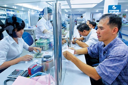 Công bố giảm tiếp 1 điểm % các lãi suất chủ chốt - 1 Các mức lãi suất chủ chốt thêm 1% kể từ ngày 13/5 tới.