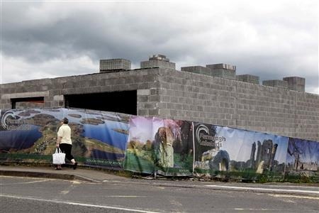 Người dân ngán ngẩm với sự “giả tạo”