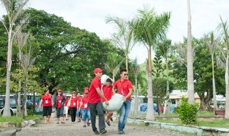 Trải qua 82 năm hình