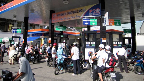 Dân đòi di dời, doanh nghiệp xin ở lại - 1 Dân đòi di dời, doanh nghiệp xin ở lại
