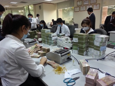 Đánh thuế tiền gửi ngân hàng: Doanh nghiệp chịu thuế hai lần? - 1 Đánh thuế tiền gửi ngân hàng: Doanh nghiệp chịu thuế hai lần?