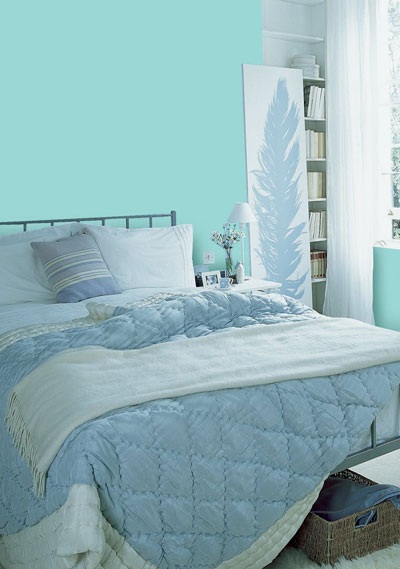 Xanh mòng két lên ngôi trong năm 2014 - 2 Sự kết hợp nội thất và màu sơn xanh teal tông nhẹ mang đến vẻ yên bình, tĩnh lặng, thư thả tâm hồn.