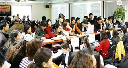 Nhà đầu tư ồ ạt đổ ngàn tỷ vào chứng khoán trong mấy phiên vừa qua.