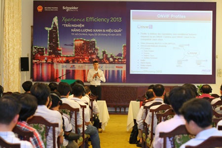 2.000 người được trải nghiệm năng lượng xanh - 2 2.000 người được trải nghiệm năng lượng xanh