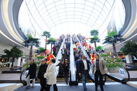 Vingroup khai trương thêm một tổ hợp giải trí và mua sắm dưới lòng đất