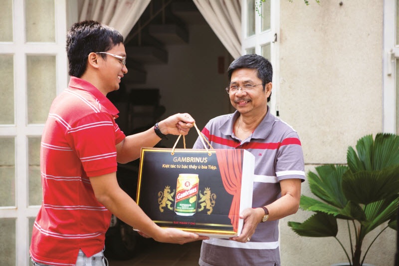 Quà tặng tinh tế và sang trọng - cho mối quan hệ thêm bền chặt.