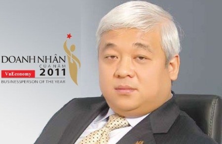 Bầu Kiên, những khoảnh khắc đối lập - 1 Một thời, ông là doanh nhân thành đạt, doanh nhân tiêu biểu của năm.