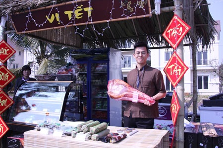 Khoe sắc cùng vườn lan, quất, mai….rực rỡ