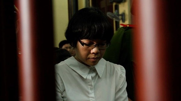 Truy tố “bầu Kiên” 4 tội danh cùng 8 đồng phạm - 2 Bị cáo Huỳnh Thị Huyền Như tiếp tục bị truy tố trong vụ án Bầu Kiên. Ảnh: Hữu Vinh