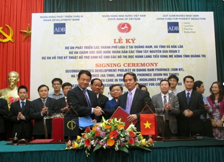 VietinBank phục vụ Dự án chăm sóc sức khỏe nhân dân Tây Nguyên - 1 VietinBank phục vụ Dự án chăm sóc sức khỏe nhân dân Tây Nguyên