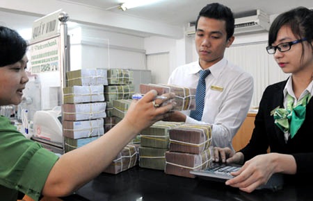 Đầu năm, lượng tiền mặt gửi vào các ngân hàng tăng mạnh.