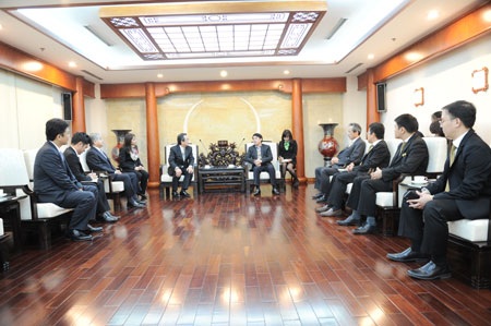 Tổng giám đốc Nghiêm Xuân Thành tiếp Đoàn đại diện cấp cao Aichi Bank