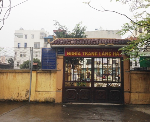 Căn hộ hạng sang view chuẩn nghĩa địa - 12 Nghĩa trang khu phố Láng Hạ - Vũ Ngọc Phan lọt thỏm giữa khu dân cư cao tầng và quá tải từ lâu.